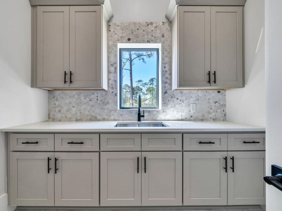 Property Image 92