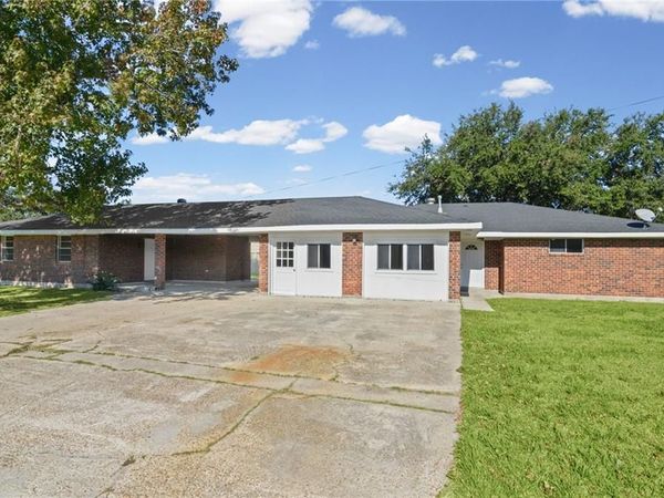 8620 LOUISIANA 23 Highway, Belle Chasse, LA 70037