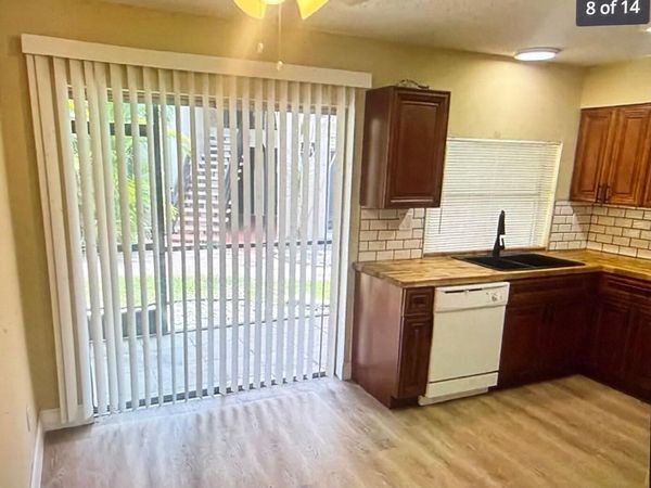 5314 NE 6th Avenue, Unit F20, Oakland Park, FL 33334