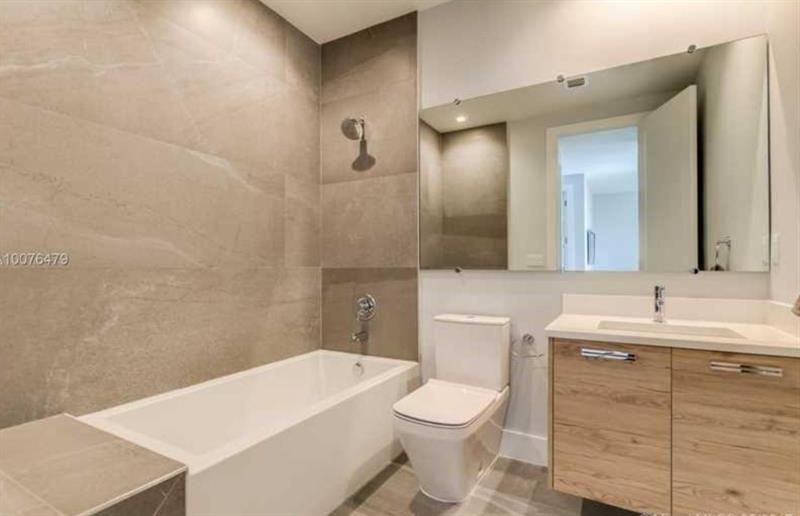 1400 NE 6 Street, Unit 1400, Fort Lauderdale, FL 33304 Photo