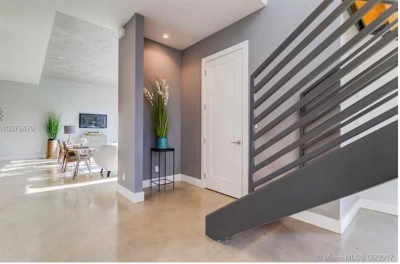 1400 NE 6 Street, Unit 1400, Fort Lauderdale, FL 33304 Photo