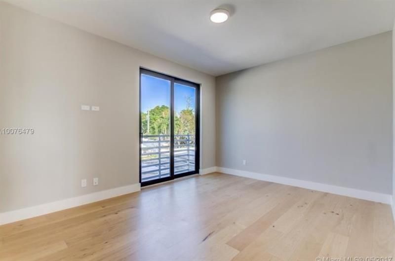 1400 NE 6 Street, Unit 1400, Fort Lauderdale, FL 33304 Photo