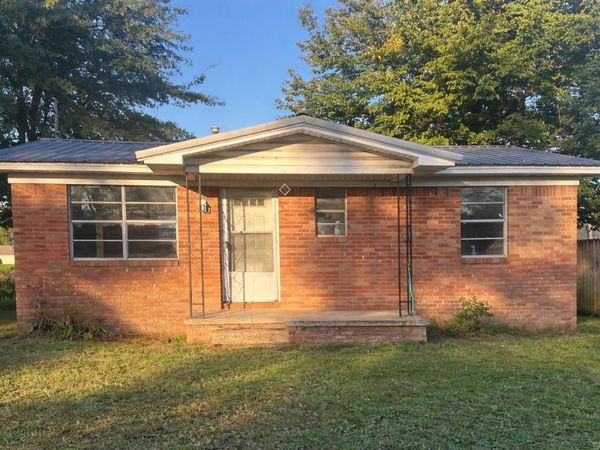 315 Roy Benton Dr, Manila, AR 72442