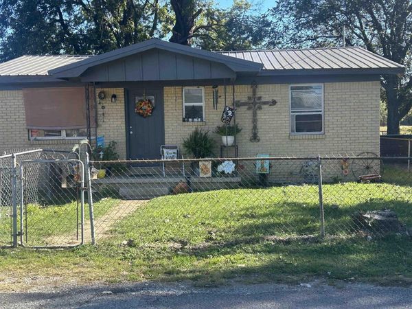 316 Roy Benton Dr, Manila, AR 72442