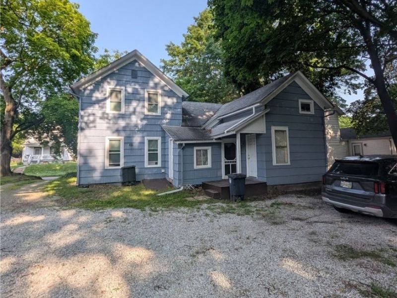 675 Sherman Street, Akron, OH 44311 Photo 2