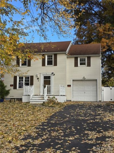 134 Arrowhead Drive, Rochester, NY 14624 Main Photo