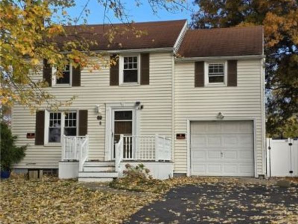 134 Arrowhead Drive, Rochester, NY 14624