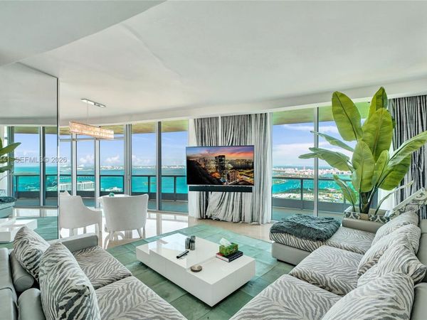 900 Biscayne Blvd, Unit 6107, Miami, FL 33132