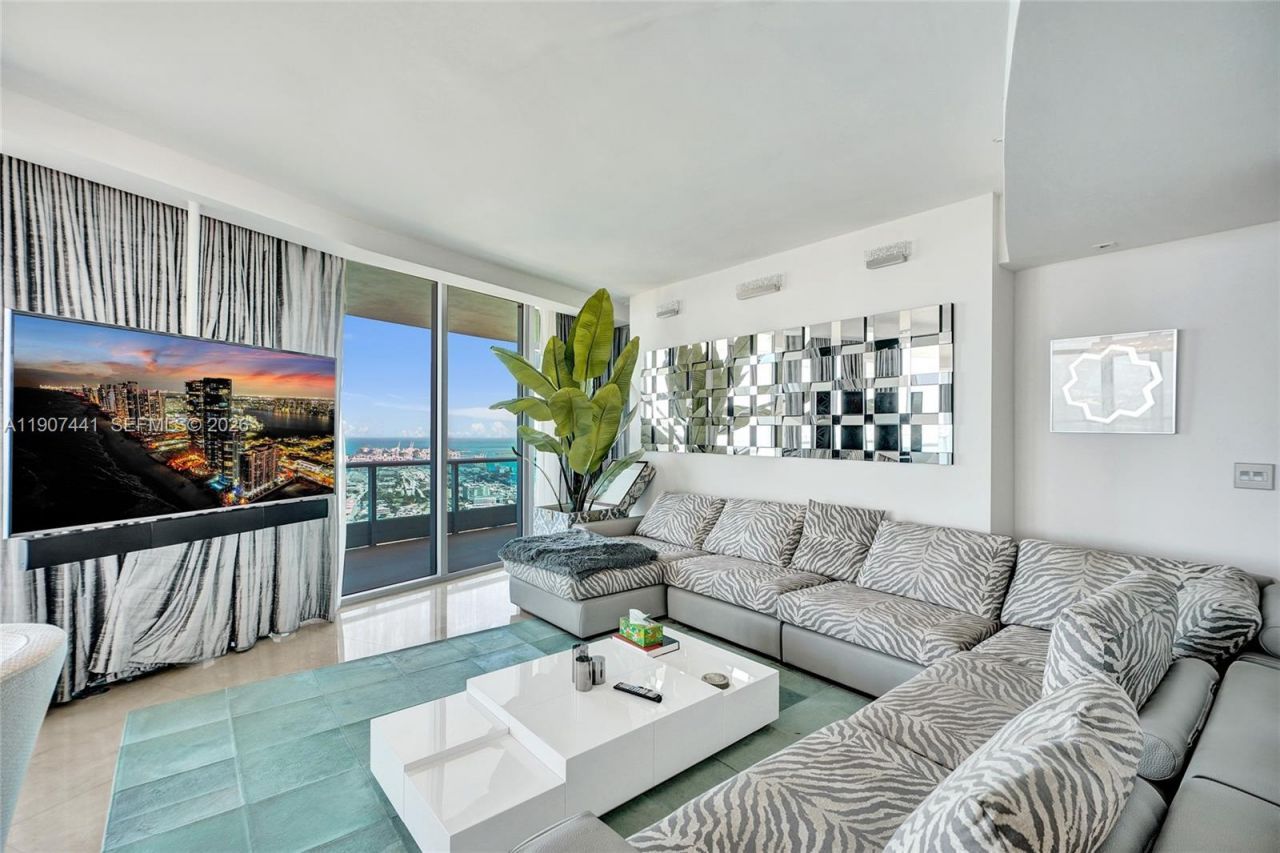 900 Biscayne Blvd, Unit 6107, Miami, FL 33132 Photo