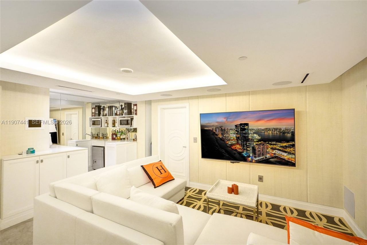 900 Biscayne Blvd, Unit 6107, Miami, FL 33132 Photo