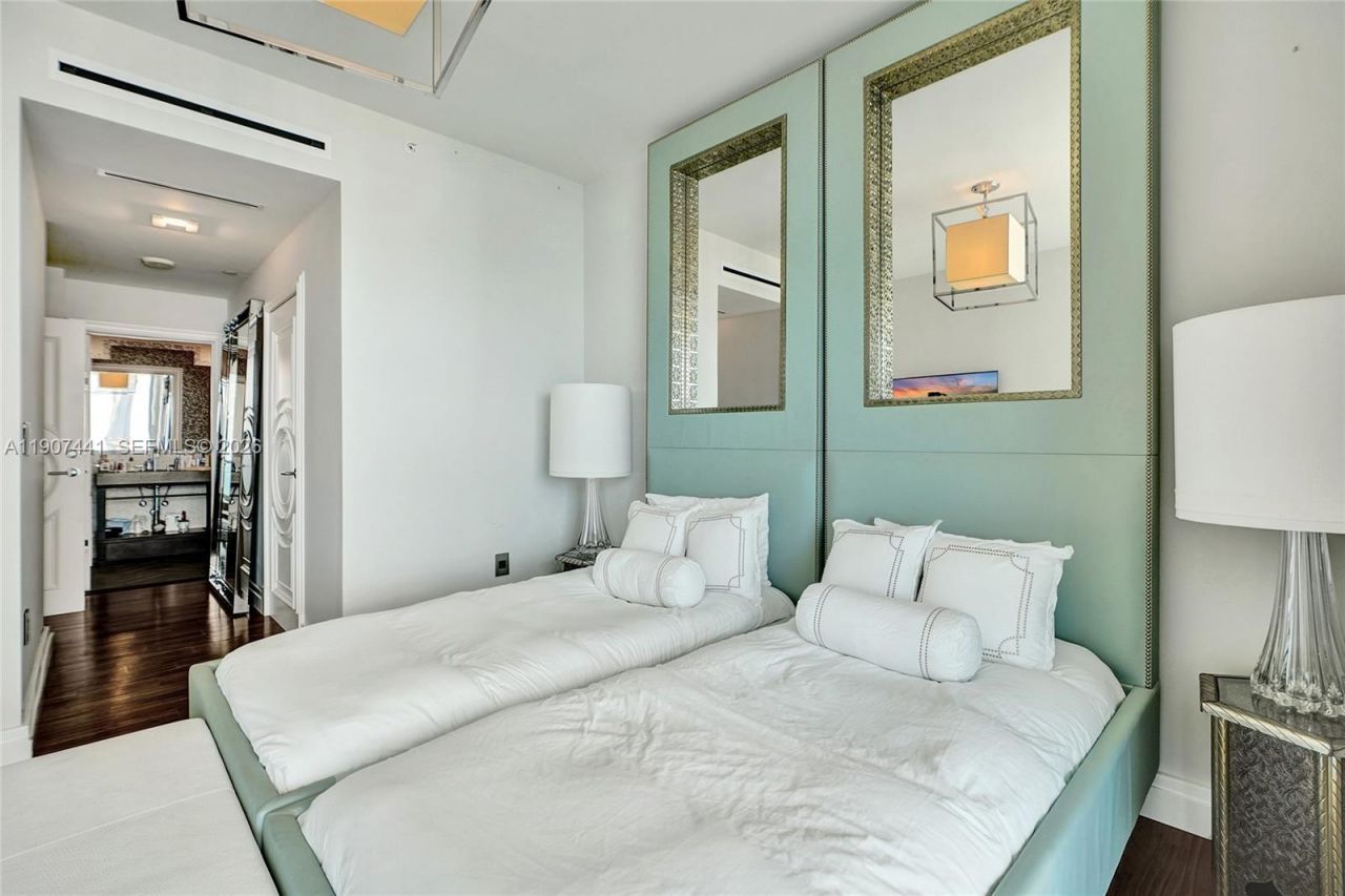 900 Biscayne Blvd, Unit 6107, Miami, FL 33132 Photo