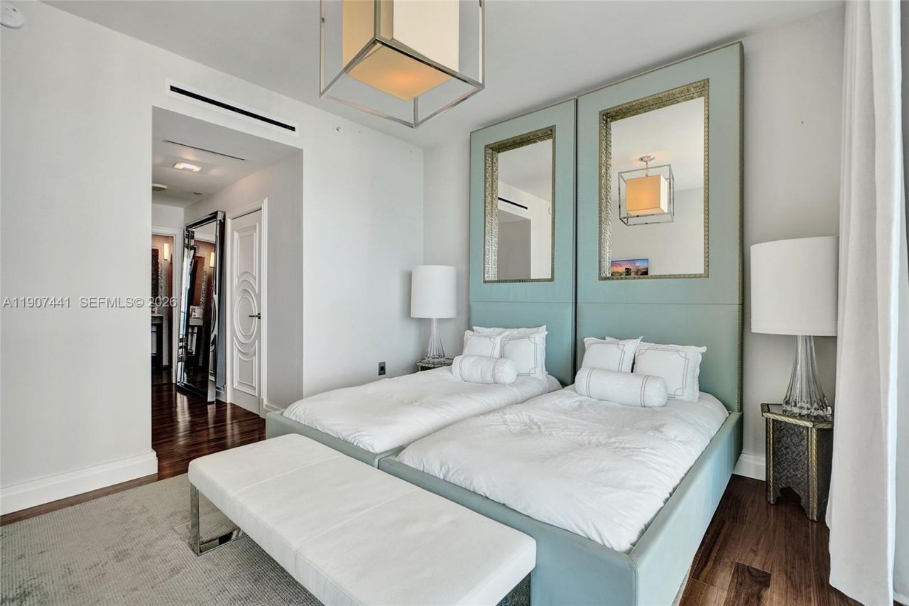 900 Biscayne Blvd, Unit 6107, Miami, FL 33132 Photo