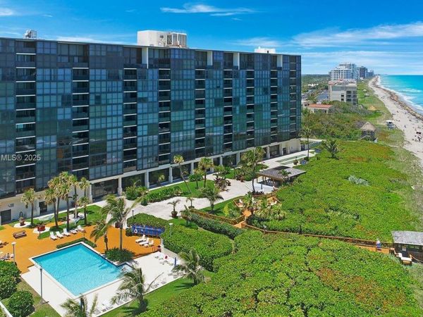 10410 S Ocean Dr, Unit 405, Jensen Beach, FL 34957