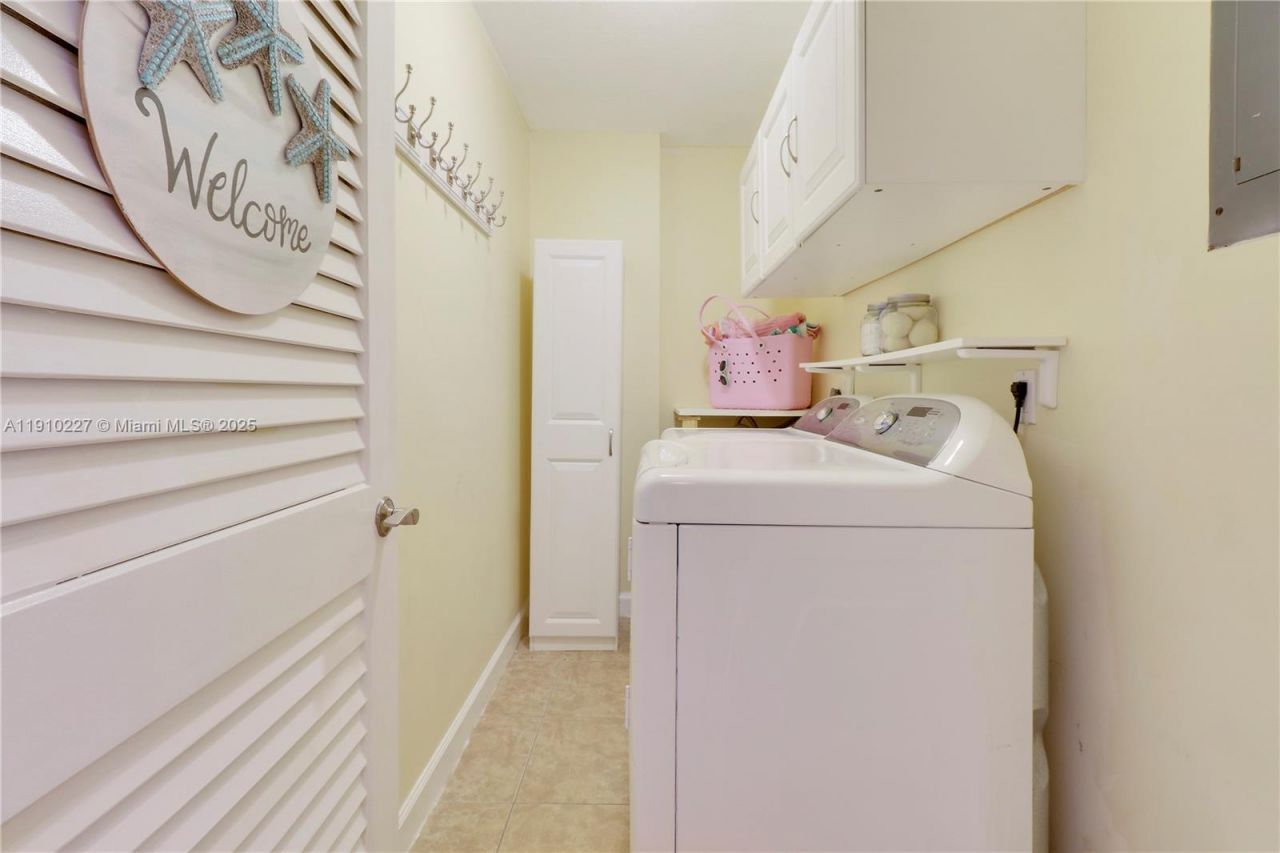 10410 S Ocean Dr, Unit 405, Jensen Beach, FL 34957 Photo