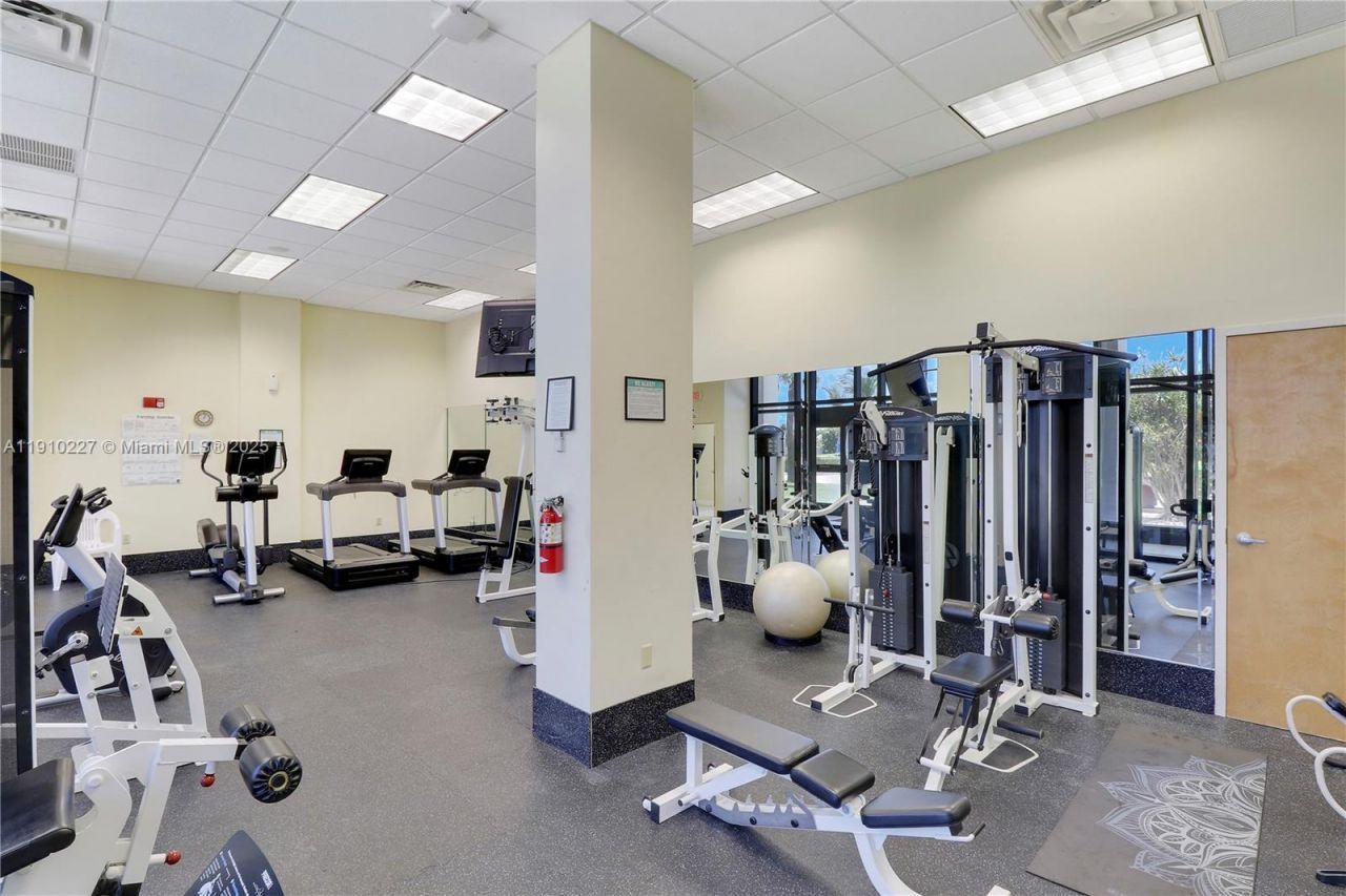 10410 S Ocean Dr, Unit 405, Jensen Beach, FL 34957 Photo