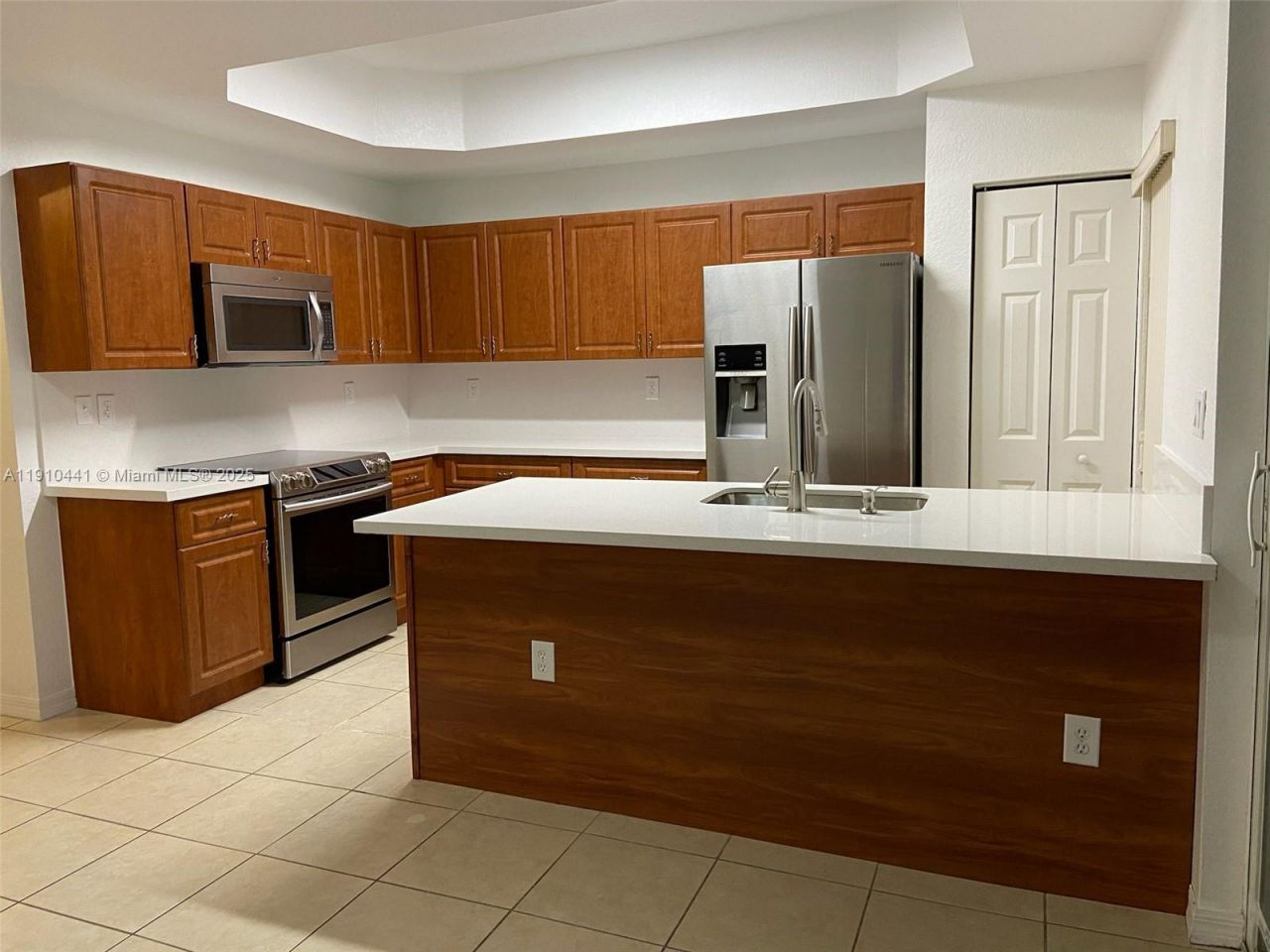 1002 SW 144th Ave, Unit 605, Pembroke Pines, FL 33027 Photo