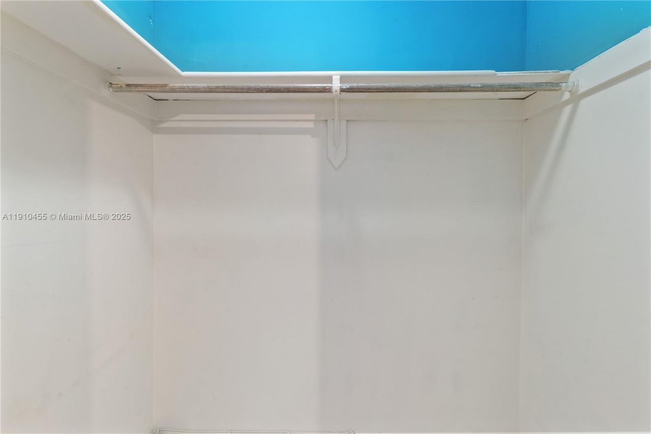 1245 West Ave, Unit 502, Miami Beach, FL 33139 Photo