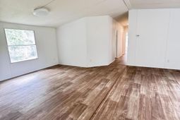 165 Camelot Place photo 4