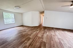 165 Camelot Place photo 4