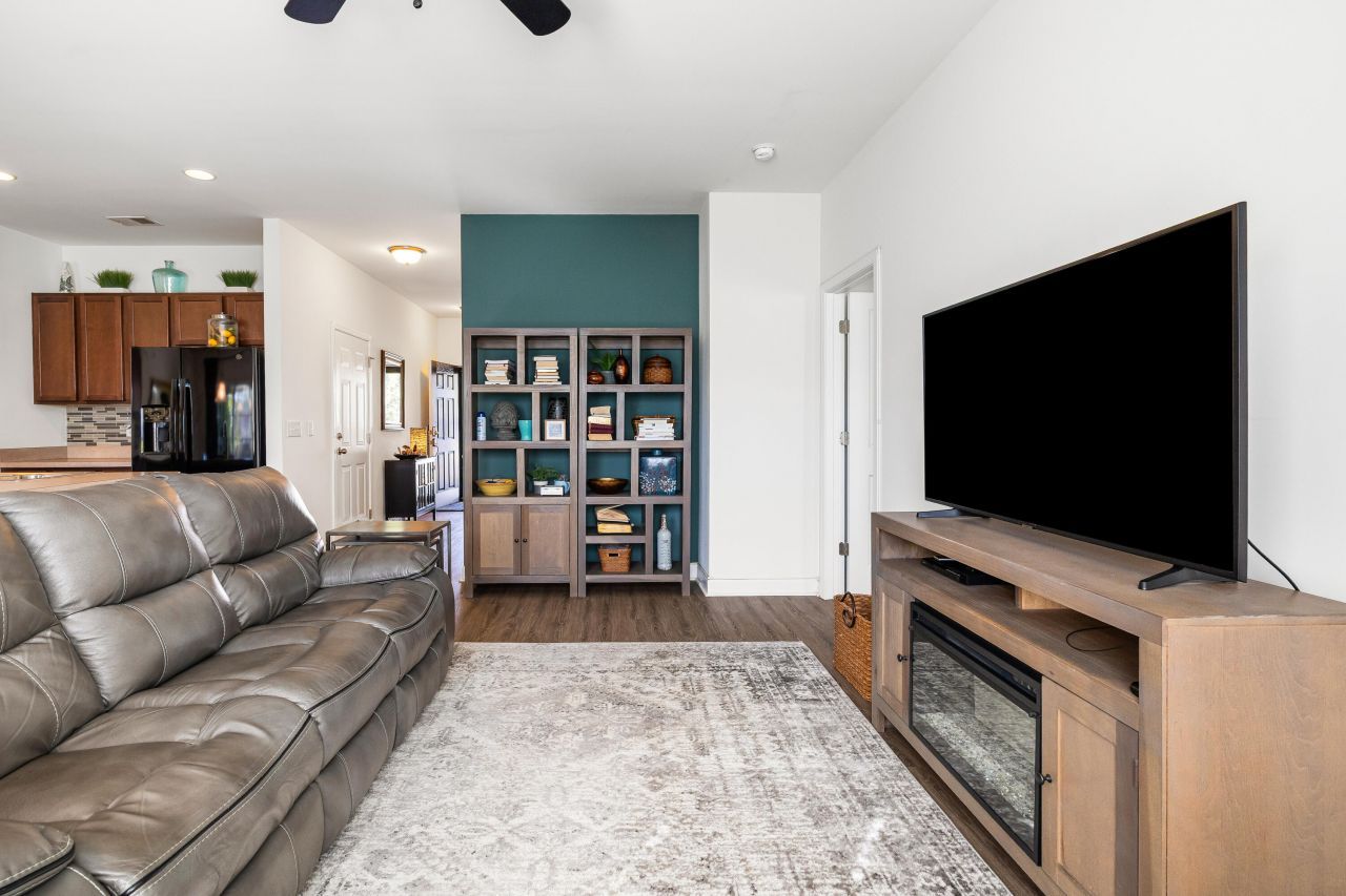 3654 Pimmit Place Photo 6