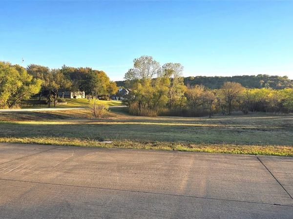 2202 Mountain Lakes Drive, Cedar Hill, TX 75104