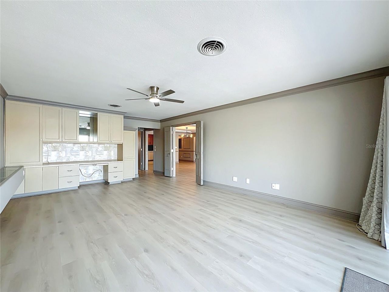 3717 46th Avenue S, Unit 11, Saint Petersburg, FL 33711 Photo