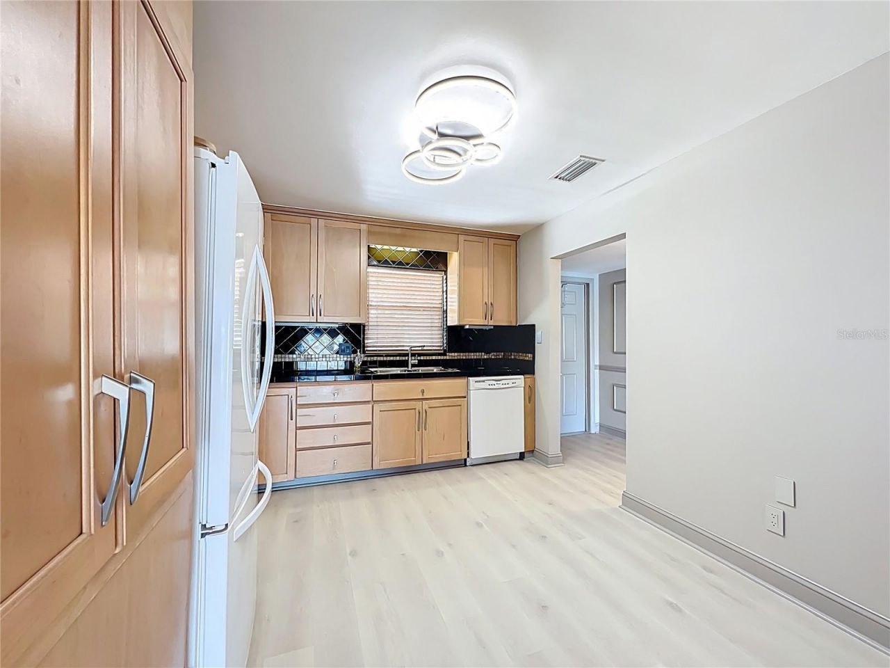 3717 46th Avenue S, Unit 11, Saint Petersburg, FL 33711 Photo