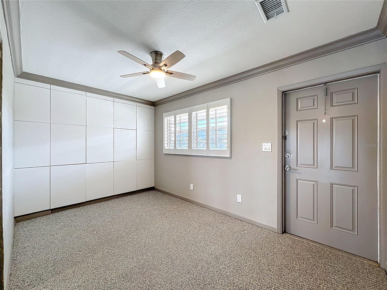 3717 46th Avenue S, Unit 11, Saint Petersburg, FL 33711 Photo