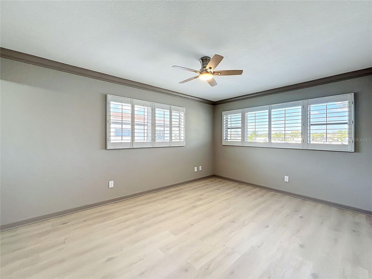 3717 46th Avenue S, Unit 11, Saint Petersburg, FL 33711 Photo