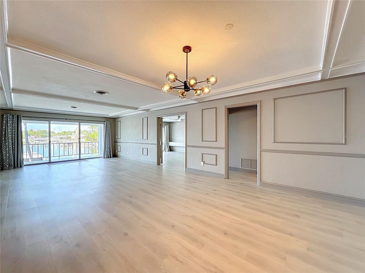 3717 46th Avenue S, Unit 11, Saint Petersburg, FL 33711 Photo