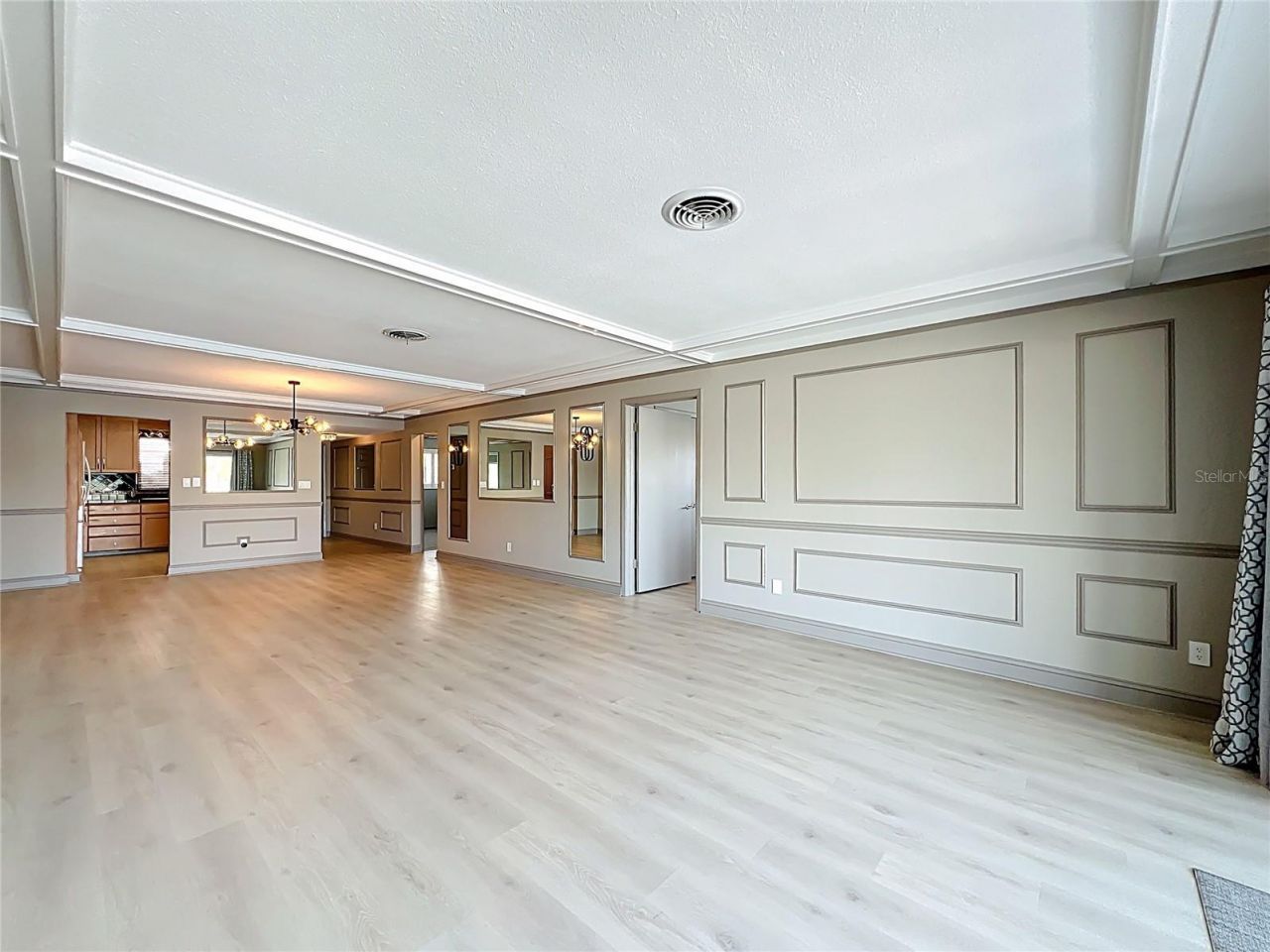 3717 46th Avenue S, Unit 11, Saint Petersburg, FL 33711 Photo