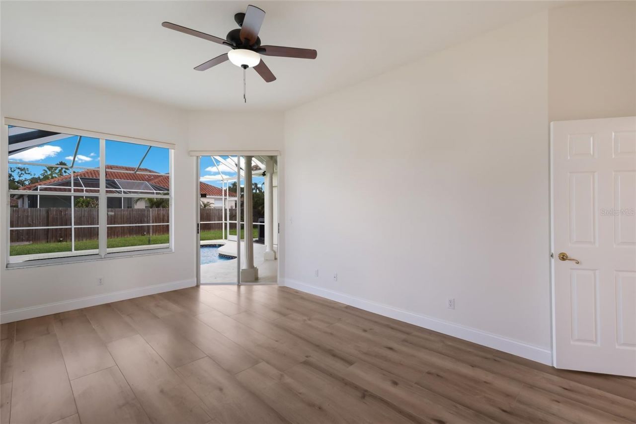 7111 41st Lane E, Sarasota, FL 34243 Photo