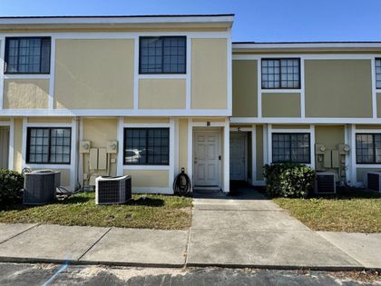 1207 Pinegrove Dr. Myrtle Beach, SC 29577