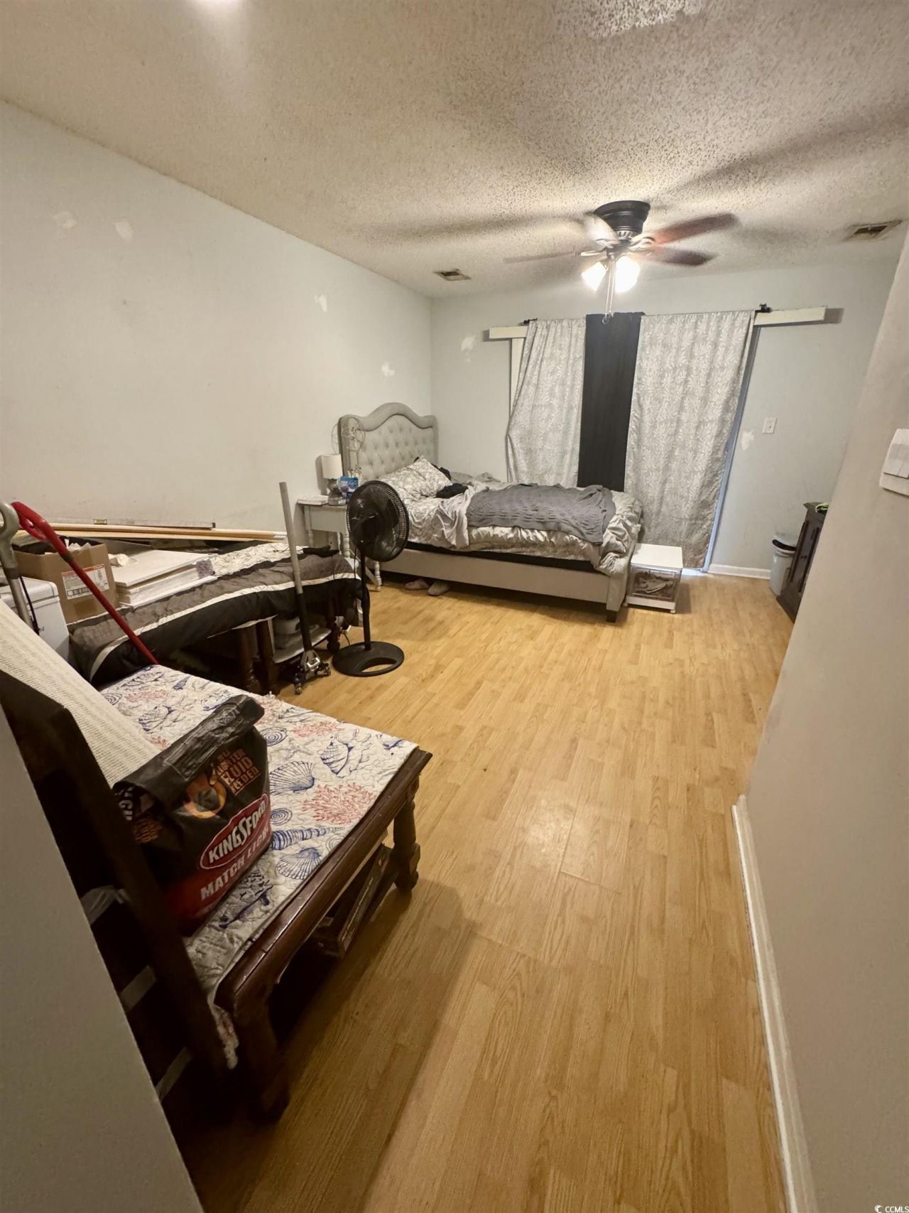 1207 Pinegrove Dr. Photo 5