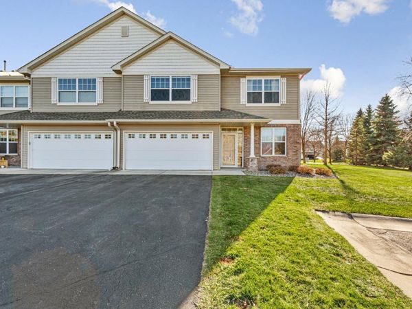 1574 Independence Drive, Unit 701, Northfield, MN 55057