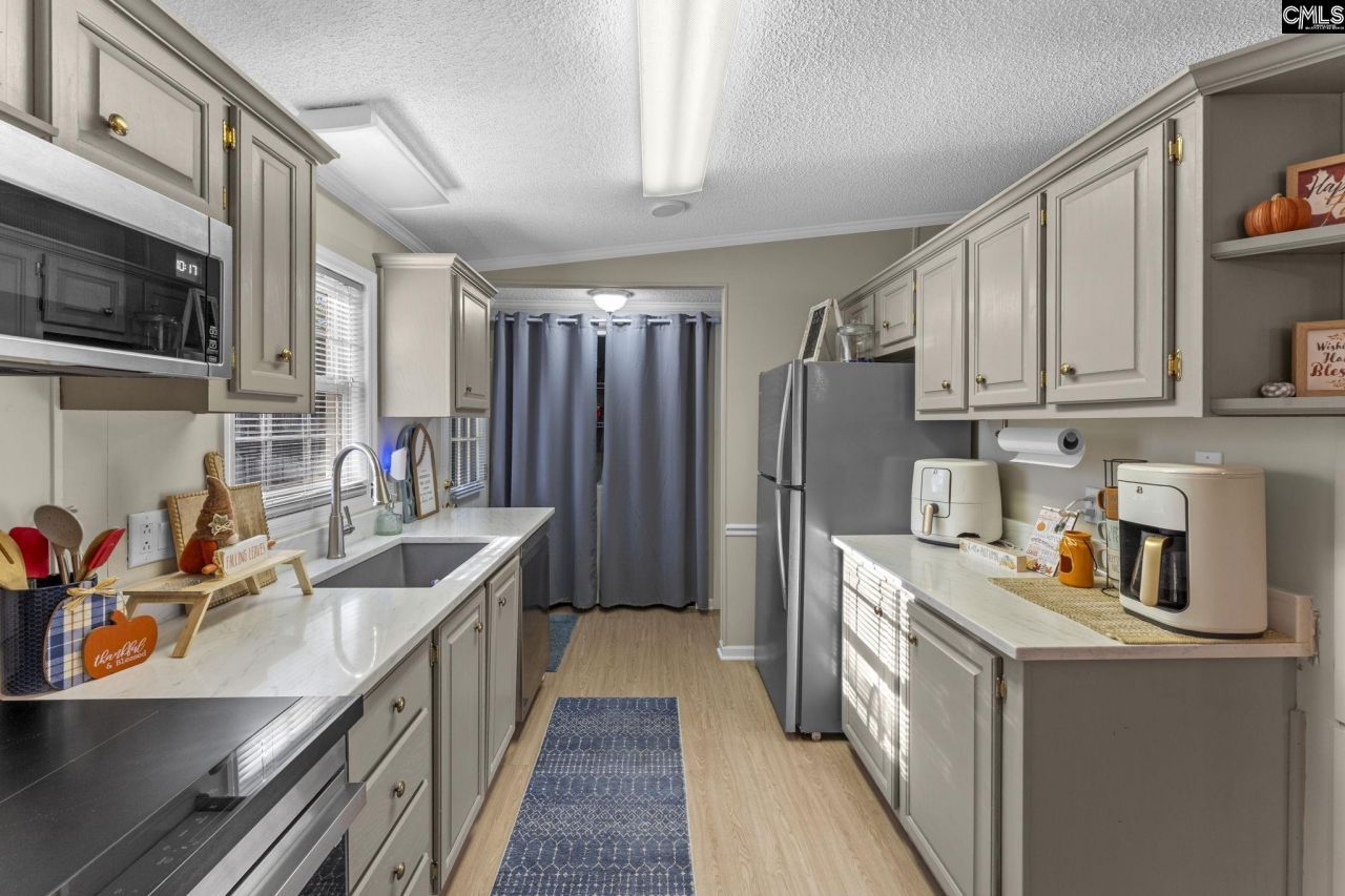 1089 N Windwood Photo 12