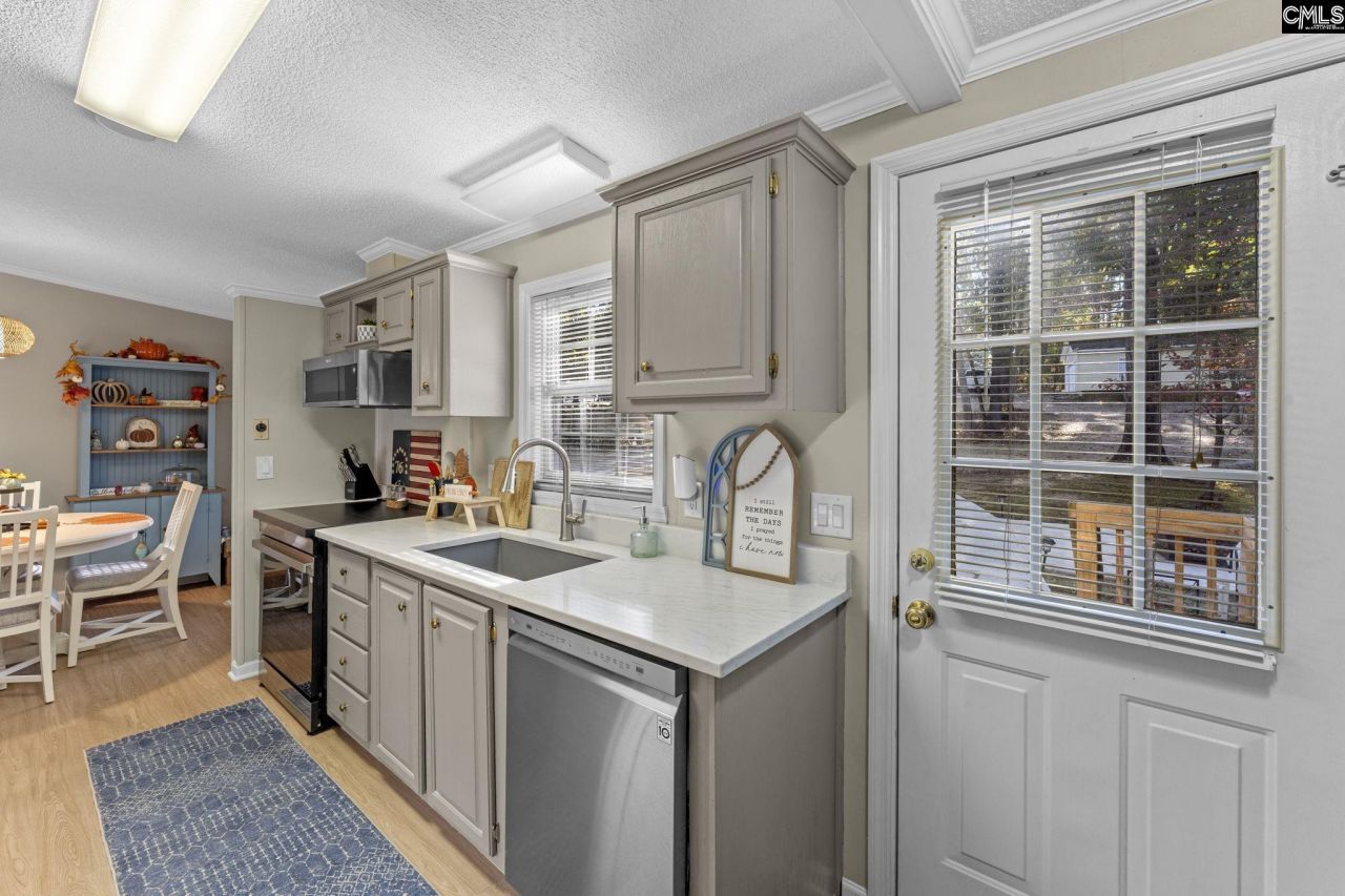 1089 N Windwood Photo 13