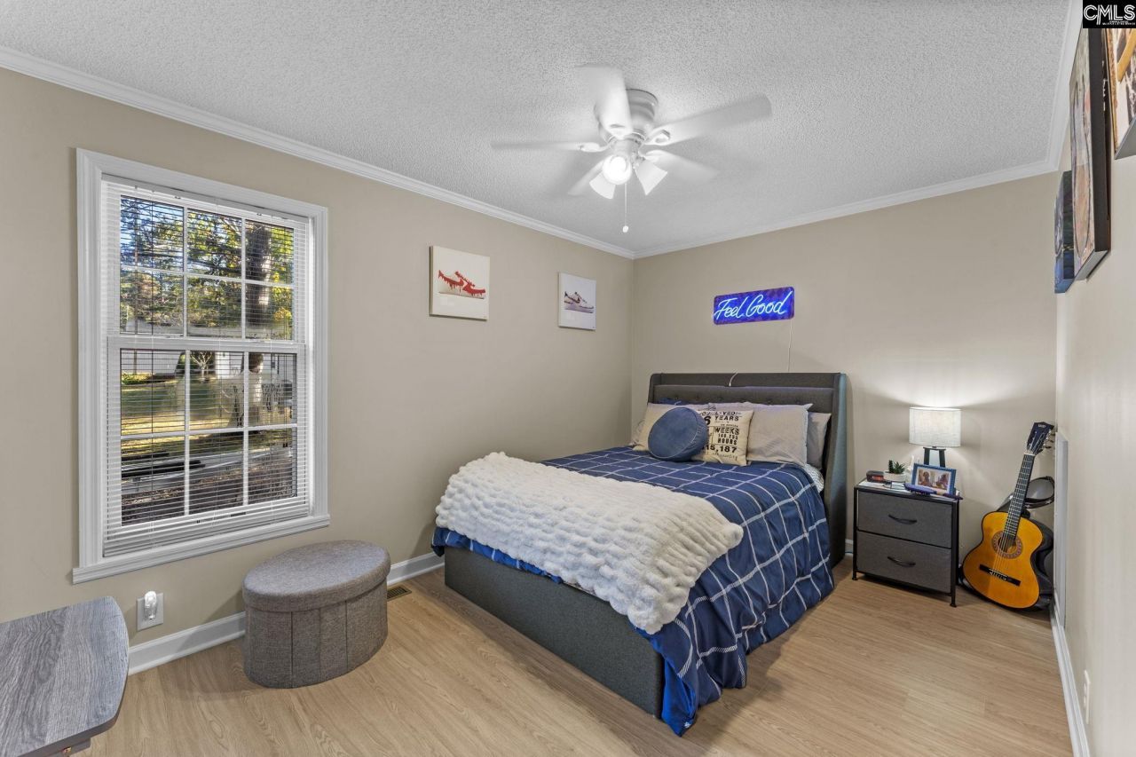 1089 N Windwood Photo 17