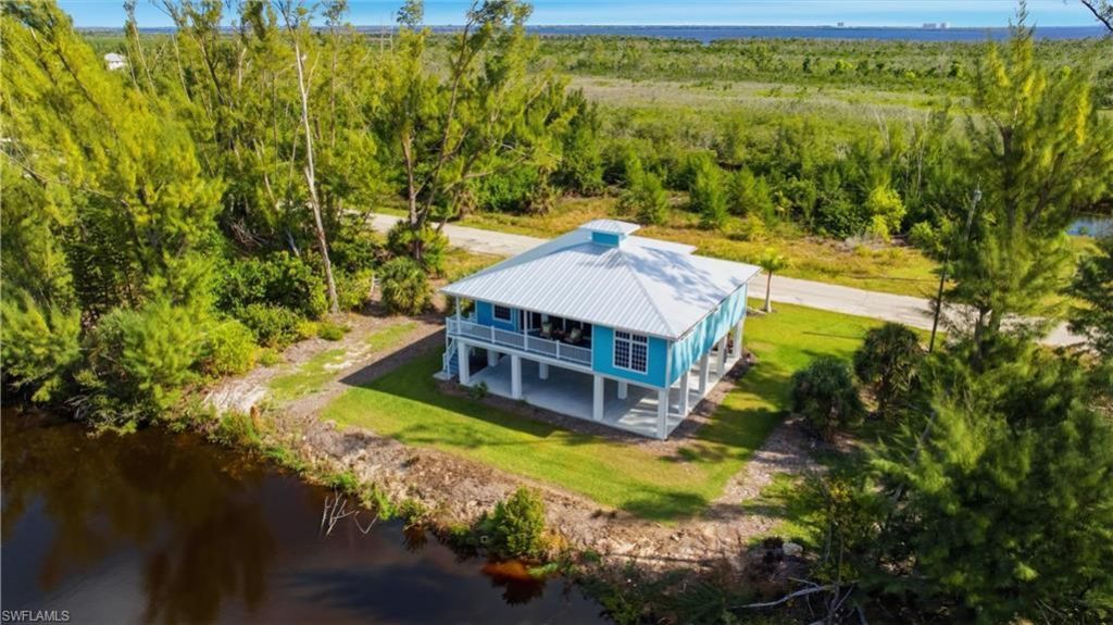 3811 Crestwell Ct, Saint James City, FL 33956 Photo