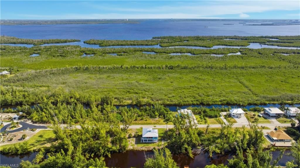 3811 Crestwell Ct, Saint James City, FL 33956 Photo