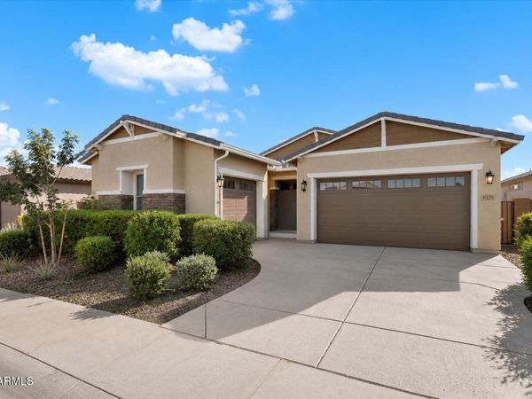 9329 W SELLS Drive, Phoenix, AZ 85037