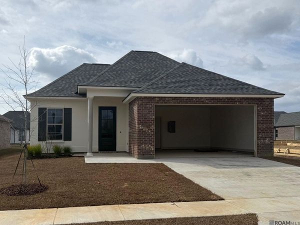 15207 Hazelwood Ct, Prairieville, LA 70769