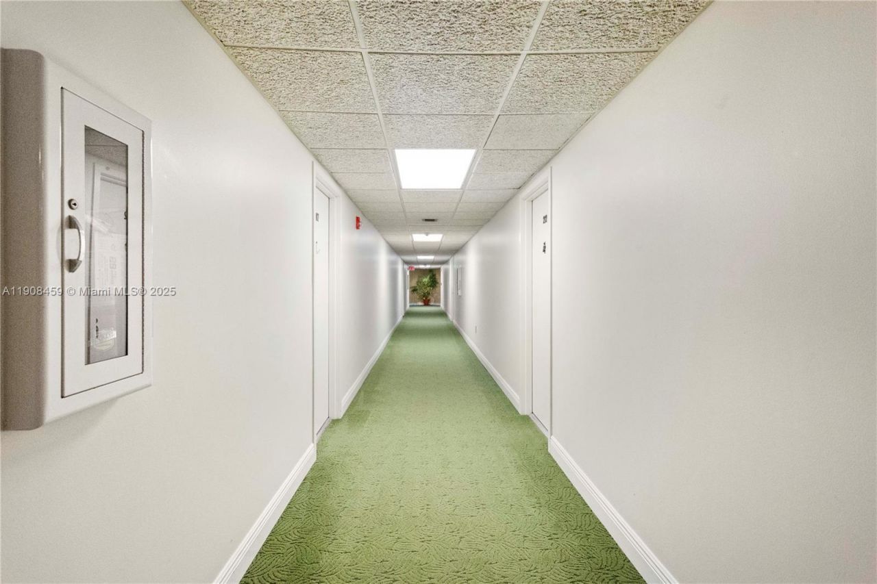 1101 River Reach Dr, Unit 209, Fort Lauderdale, FL 33315 Photo