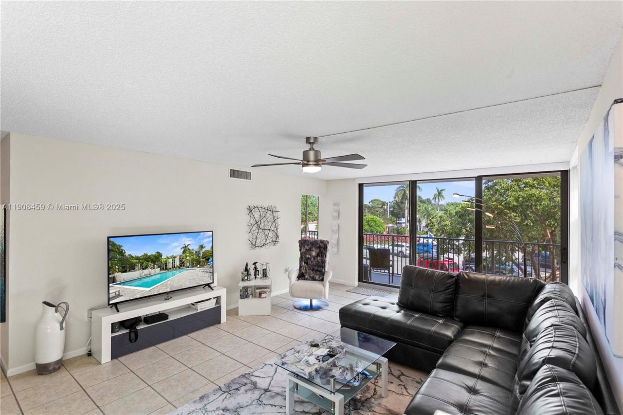 1101 River Reach Dr, Unit 209, Fort Lauderdale, FL 33315 Photo