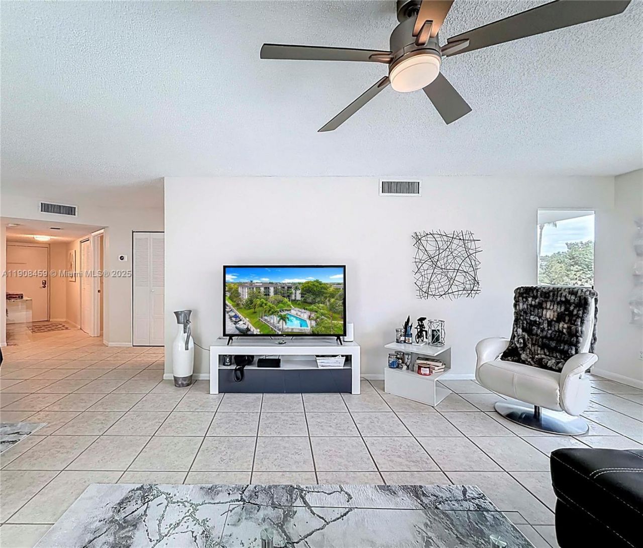 1101 River Reach Dr, Unit 209, Fort Lauderdale, FL 33315 Photo