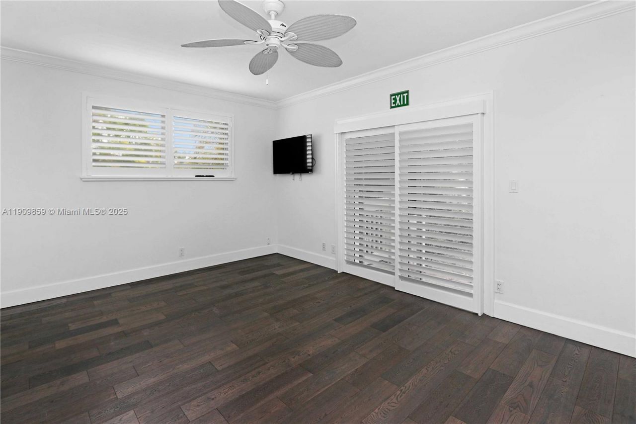 1108 Washington St, Hollywood, FL 33019 Photo