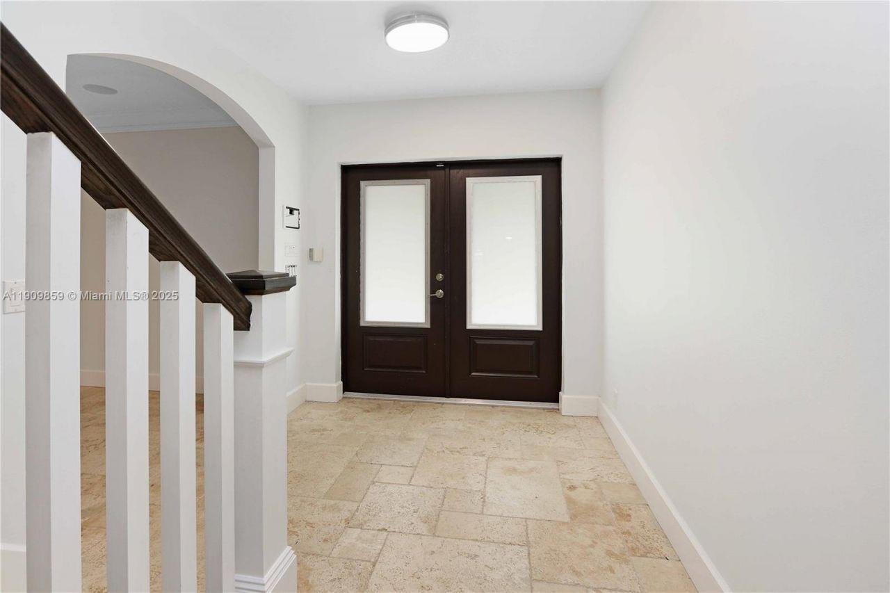 1108 Washington St, Hollywood, FL 33019 Photo
