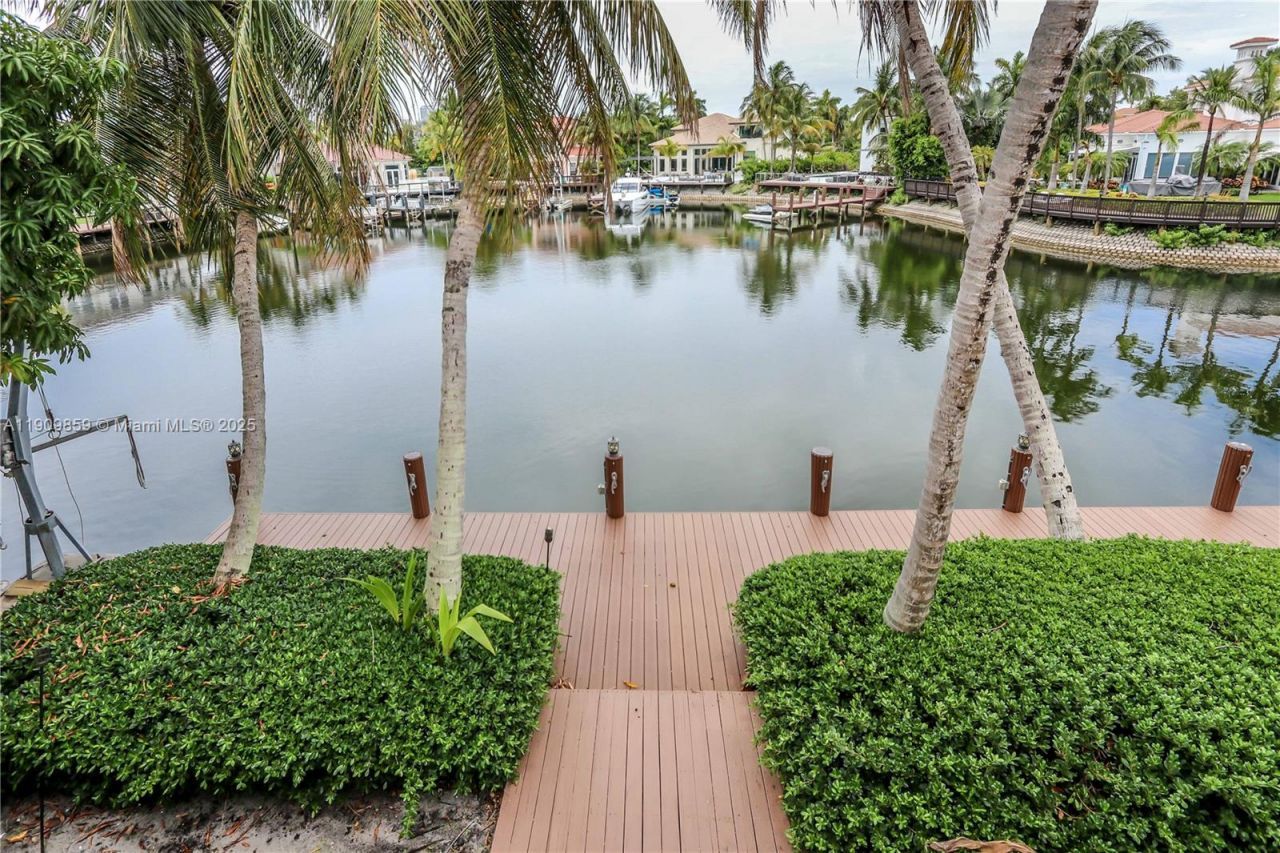 1108 Washington St, Hollywood, FL 33019 Photo