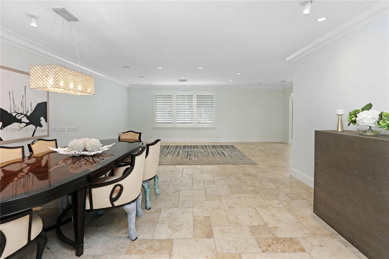 1108 Washington St, Hollywood, FL 33019 Photo