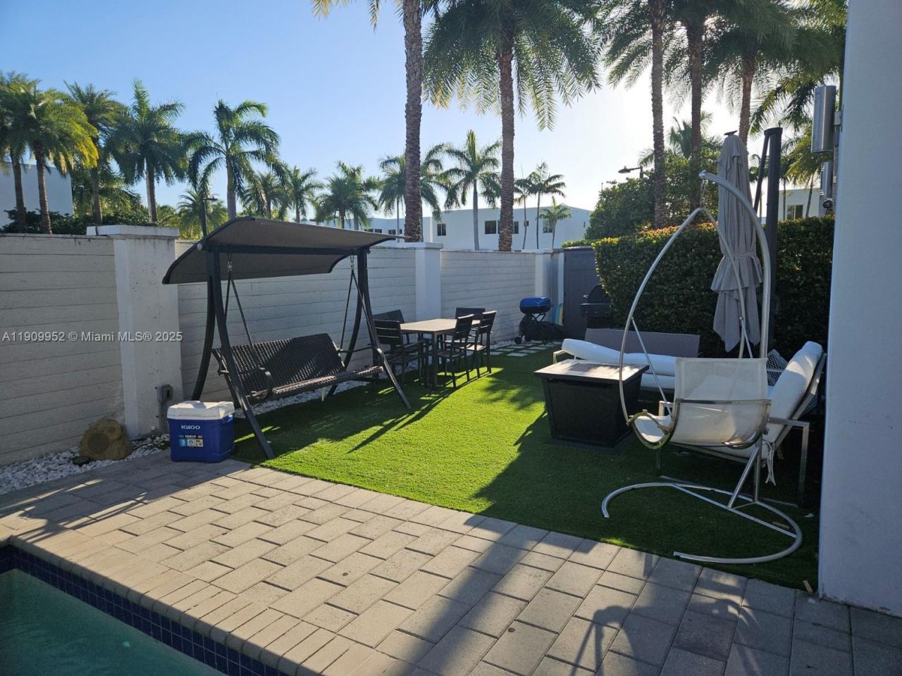 9870 NW 75th Ter, Doral, FL 33178 Photo